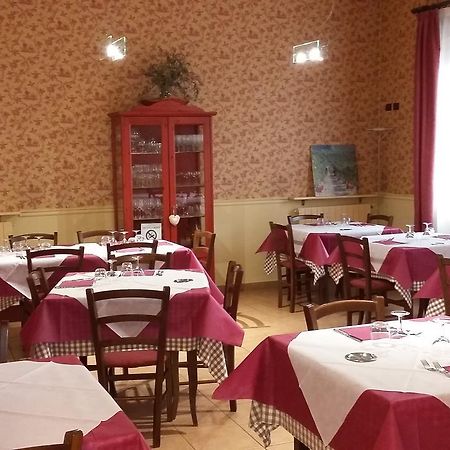 Locanda San Rocco Tassarolo Exteriör bild